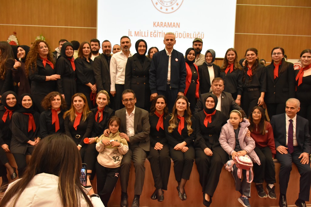 Ozel Ogrenciler Yetenekleriyle Sahne Aldi (1)