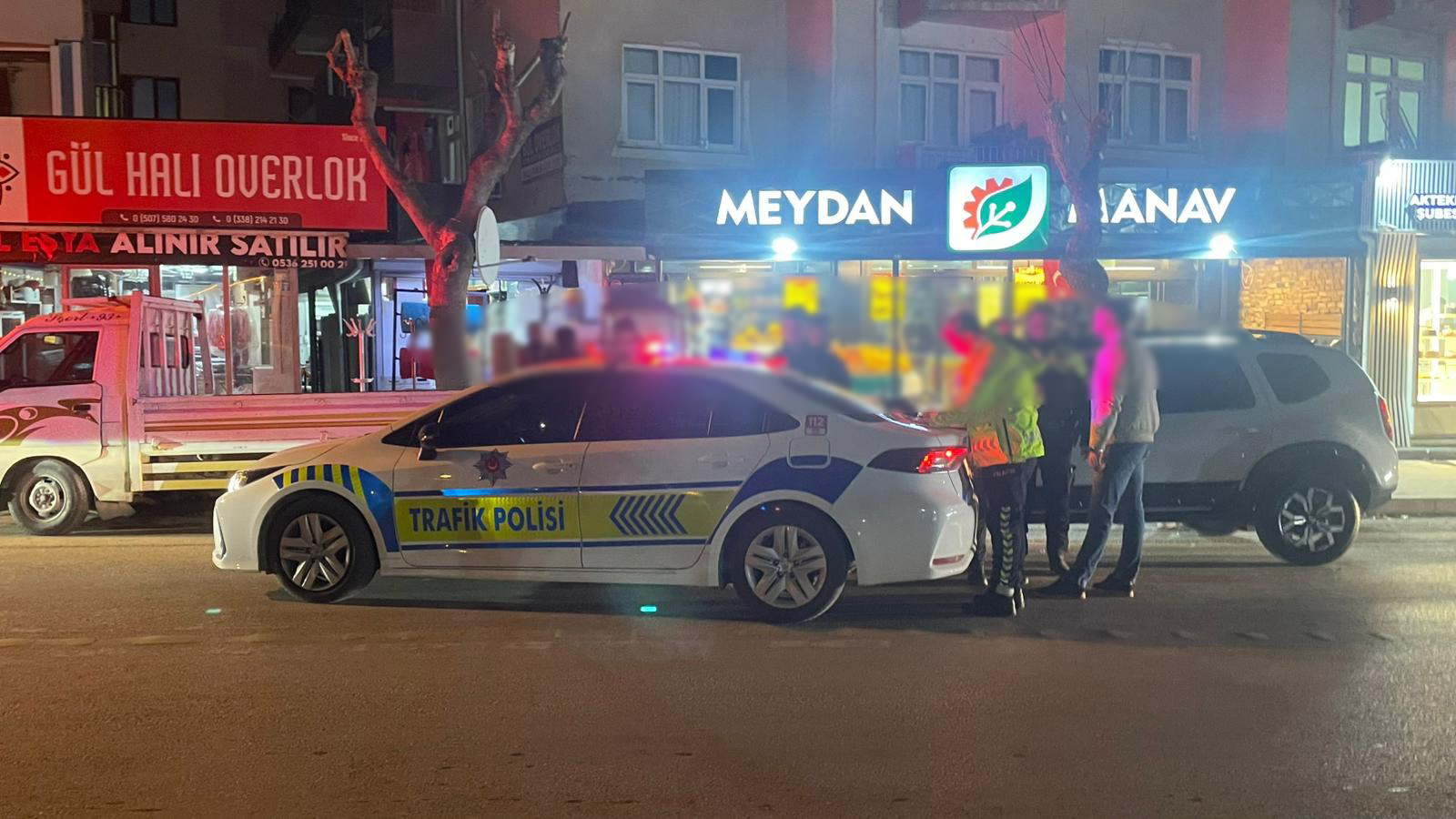 Tehlikeli Arac Kullanan Surucuyu Polis Yakaladi (3)