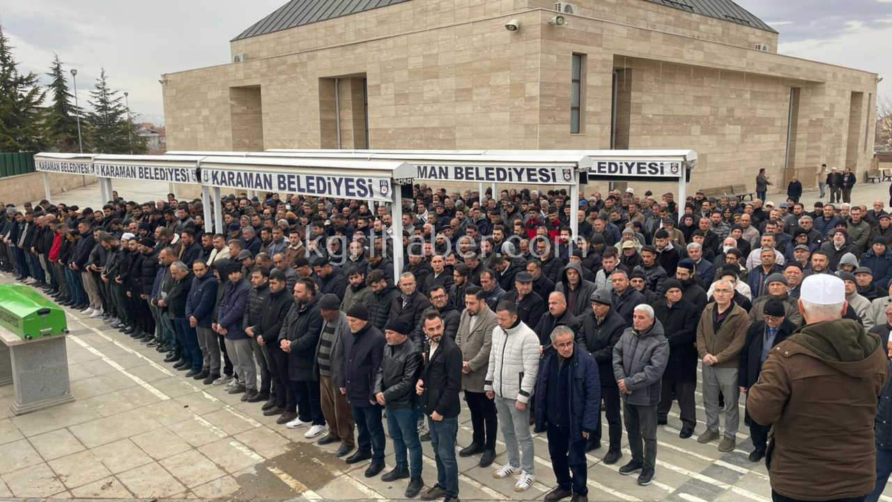 Cinayete Kurban Giden Yunus Emre Sahin Topraga Verildi4