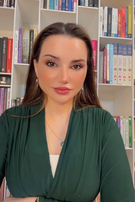 Esra Ezmeciye Sahte Unvan Soku 10 Ay Hapis Karari (3)