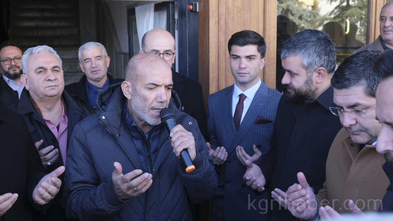 Genc Avukatin Ofisi Dualara Acildi6