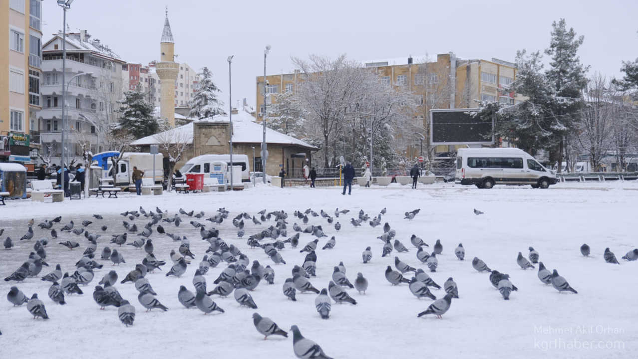 Kar Yagisi Karamanda Kartpostallik Manzaralar Olusturdu8