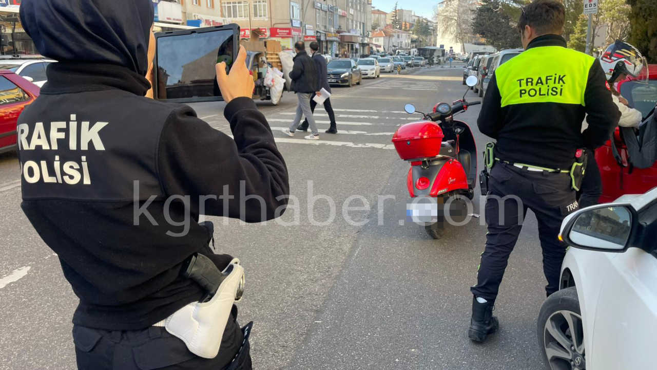 Karaman Belediyesi Onunde Kaza 1 Yarali2