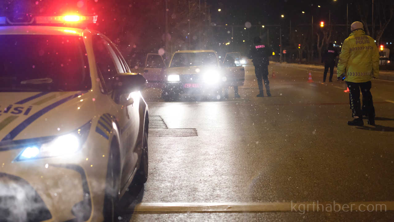 Karaman Emniyeti Kar Kis Demeden Calisiyor2
