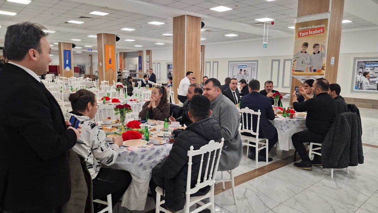 Karaman Isabet Okullarindan Gazeteciler Gunune Ozel Basin Bulusmasi (6)