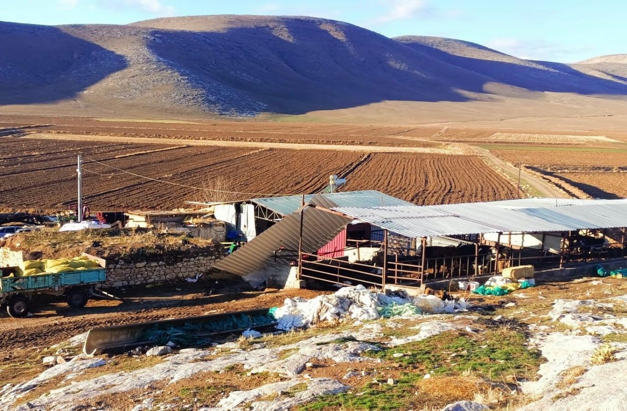 Karamanda Firtina Can Aldi2