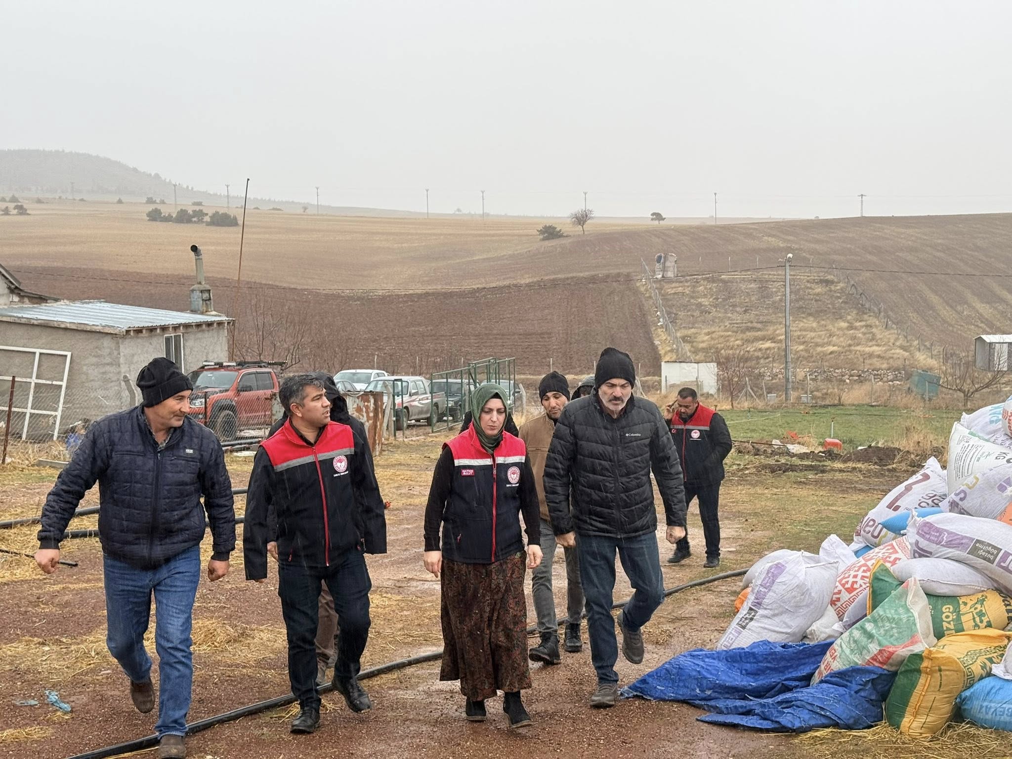 Karamanda Firtina Sonrasi Aci Tablo Hayvanlar Ve Ureticiler Buyuk Zarar Gordu (2)