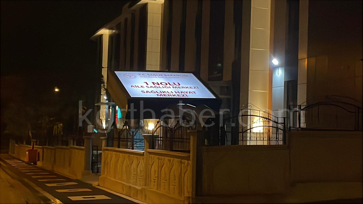 Karamanda Firtinada Ortalik Savas Alanina Dondu1