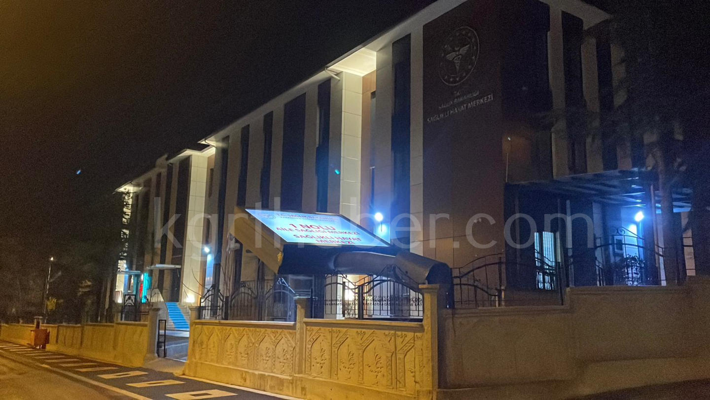 Karamanda Firtinada Ortalik Savas Alanina Dondu3