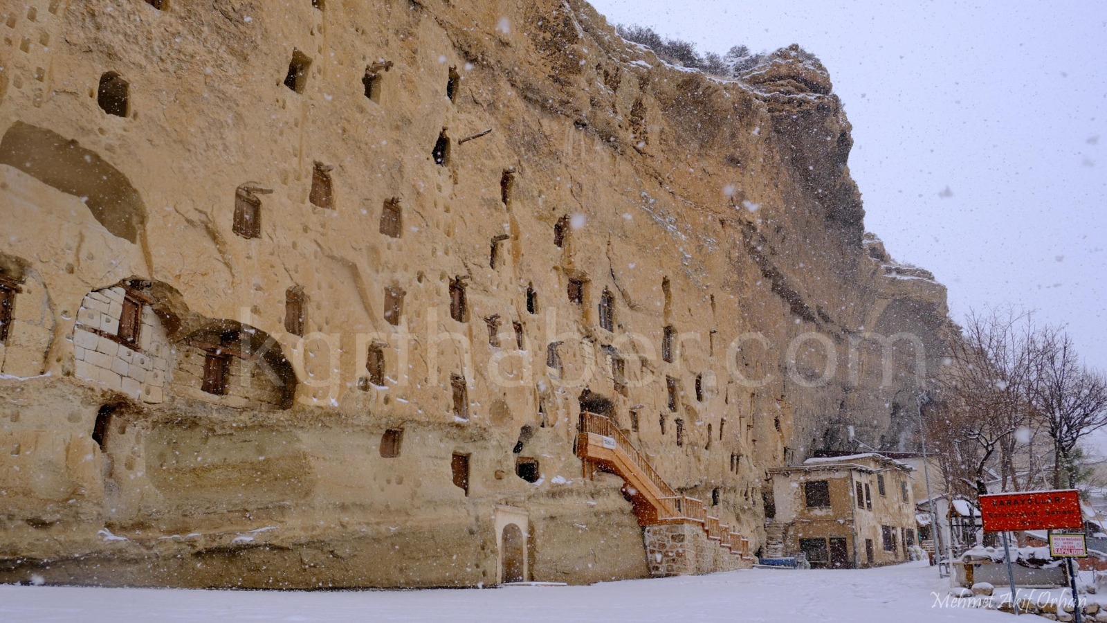 Karamanda Kar Yagisi Sonrasi Tarihi Noktalarda Essiz Goruntuler Ortaya Cikti (3)