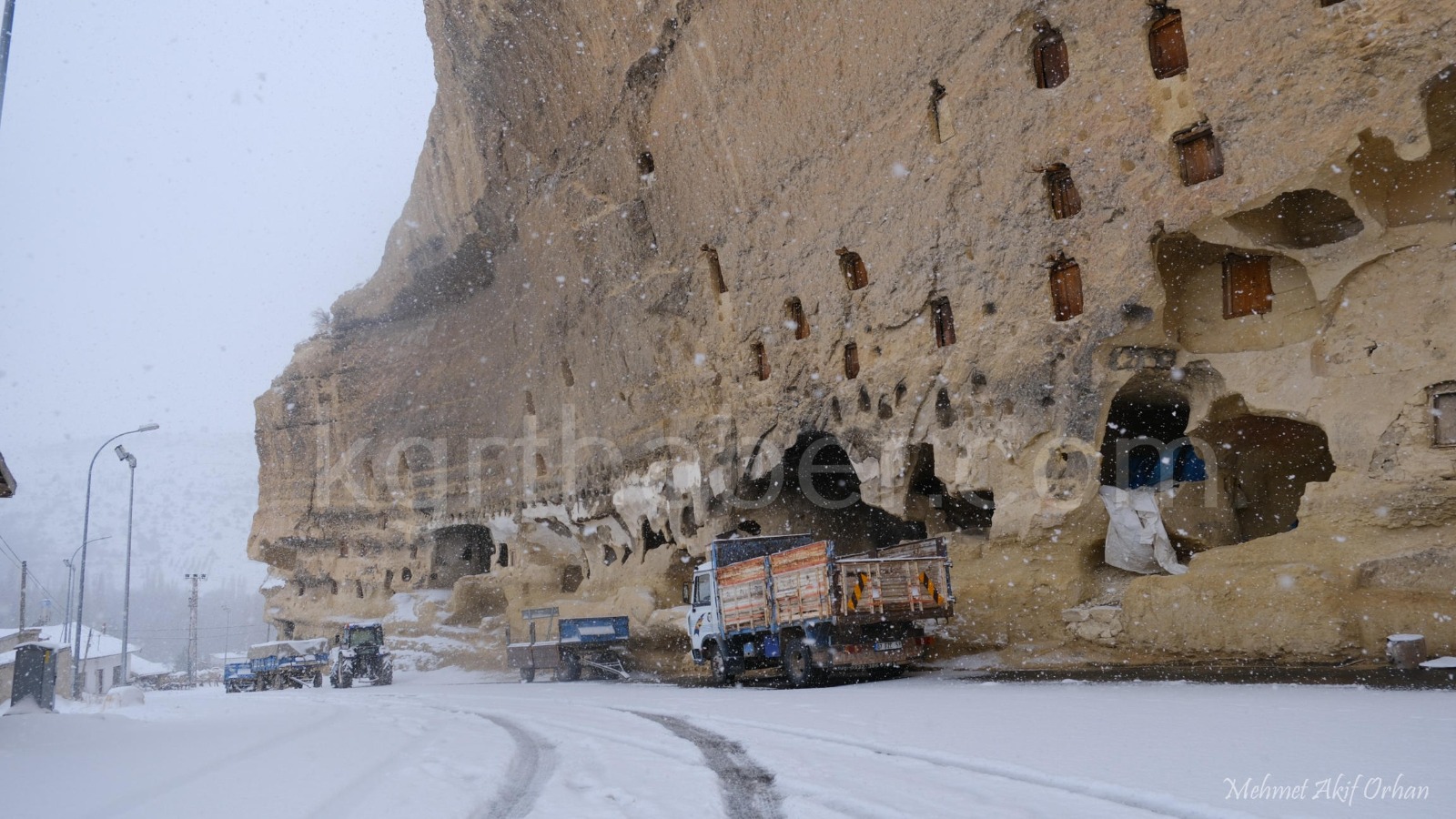 Karamanda Kar Yagisi Sonrasi Tarihi Noktalarda Essiz Goruntuler Ortaya Cikti (7)
