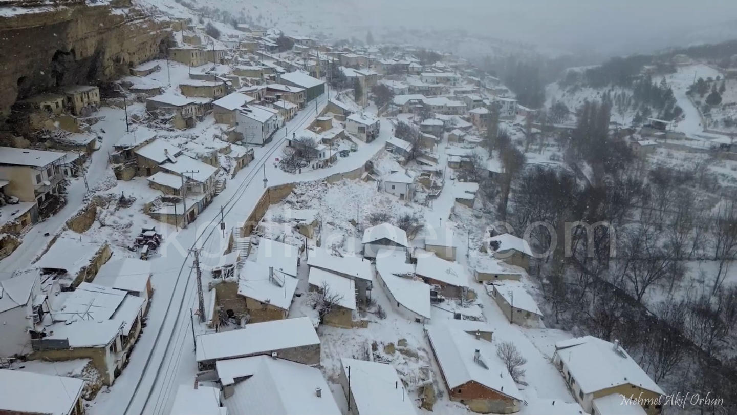 Karamanda Kar Yagisi Sonrasi Tarihi Noktalarda Essiz Goruntuler Ortaya Cikti (8)