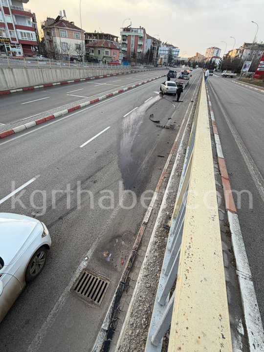 Karamanda Kontrolden Cikan Arac Kaza Yapti1