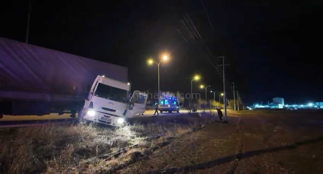 Karamanda Osb Yolunda Kaza 1 Yarali5