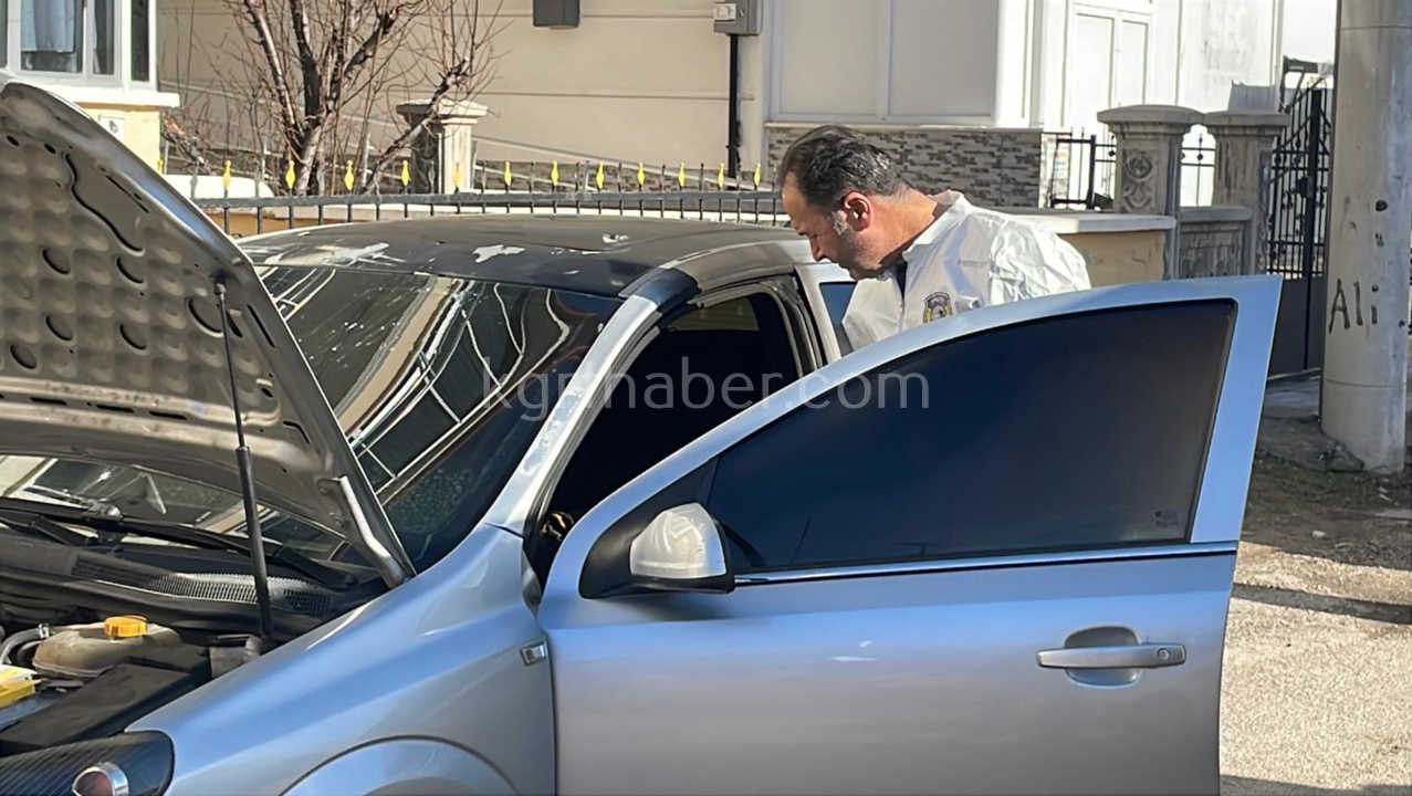 Karamanda Park Halindeki Otomobilde Kundaklama Suphesi1