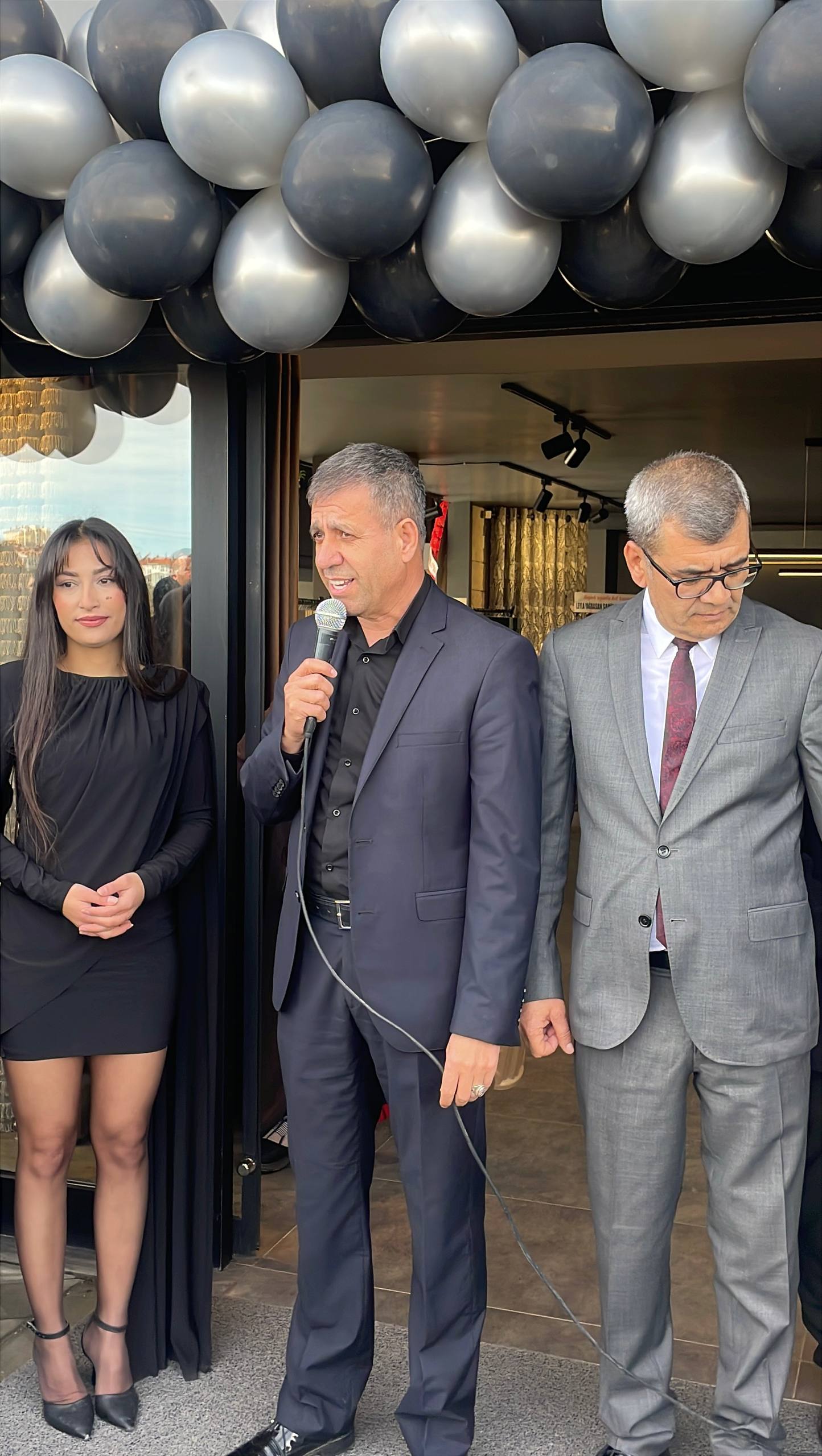 Karamanda Perde Fabric Dualarla Acildi (9)