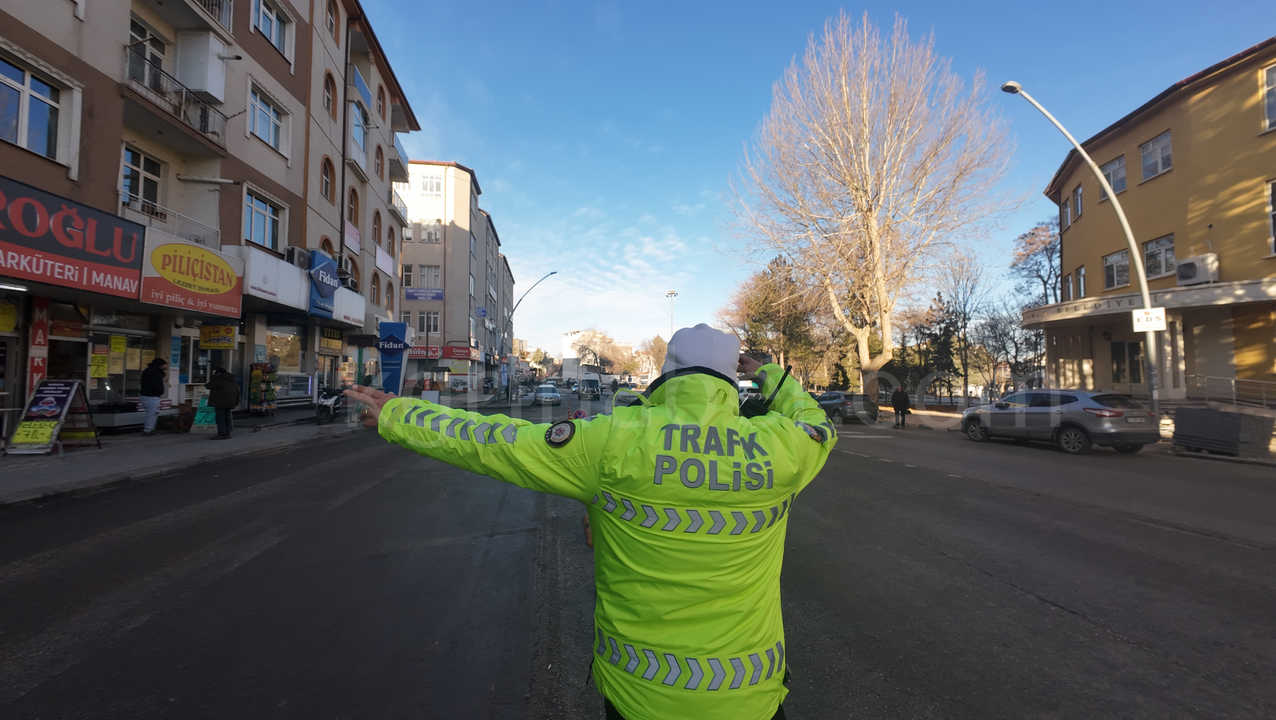 Karamanda Toplu Tasima Araclarina Polisten Denetim1