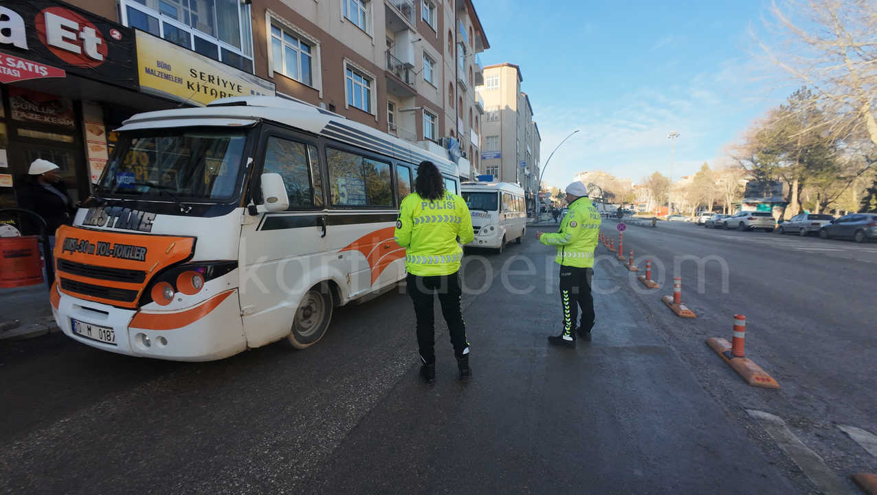 Karamanda Toplu Tasima Araclarina Polisten Denetim2