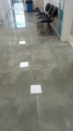 Karamanda Yeni Acilan Aile Sagligi Merkezini Su Basti (4)