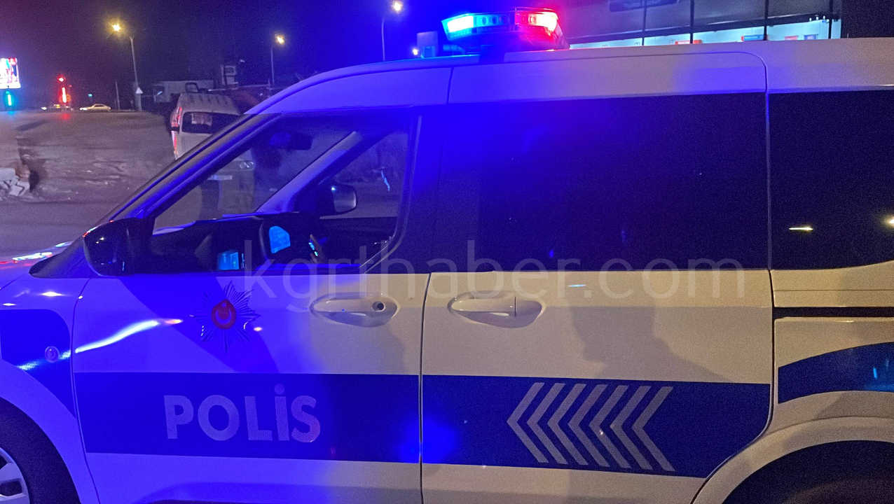 Karamanda Yerde Yatan Sahis Ekipleri Harekete Gecirdi0