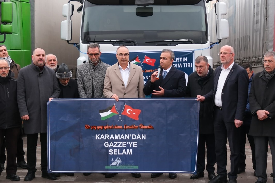 Karamanin Yeni Valisi Cicek Ugurlama Torenine Katildi1