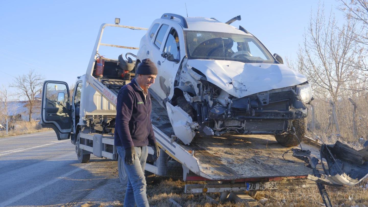 Kontrolden Cikan Cip Levhalari Devirerek Yol Kenarina Savruldu 1 Yarali3