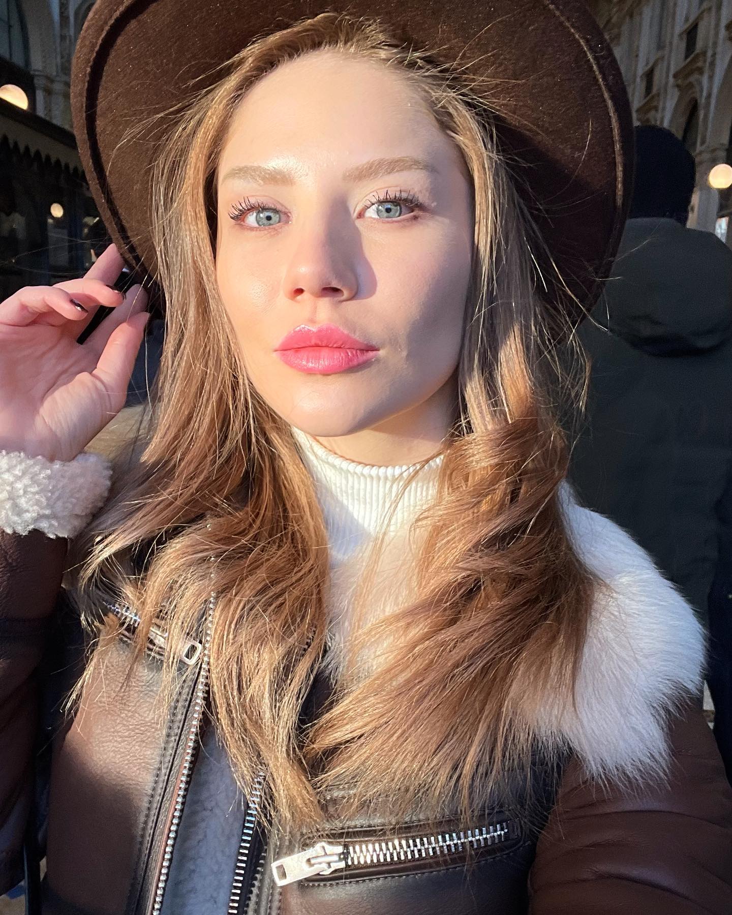 Melis Sabah Da Sorusturmada Unlu 5 Isim Gozaltina Alindi (4)