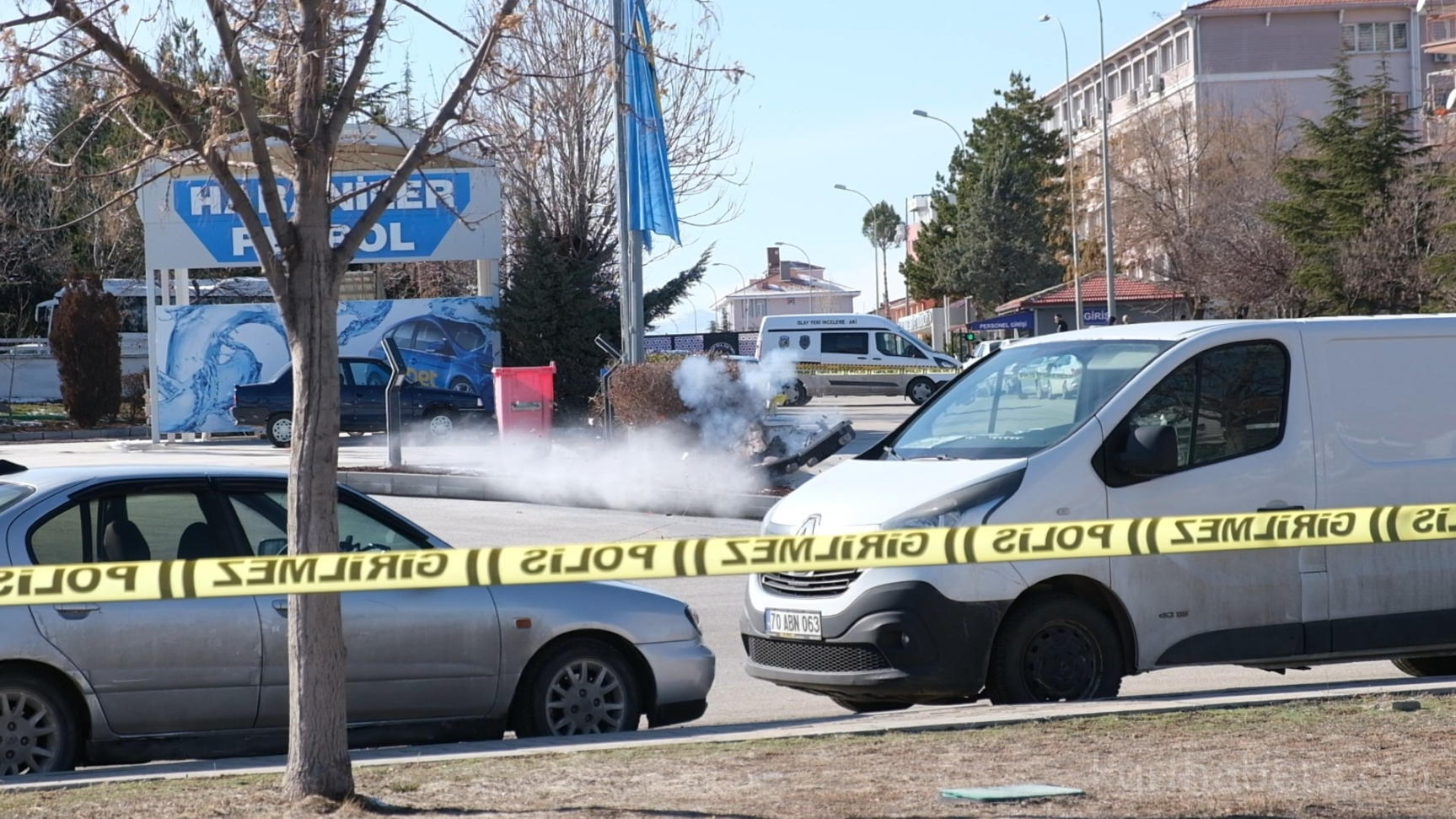 Supheli Valiz Boyle Patlatildi Bakin Ne Cikti11