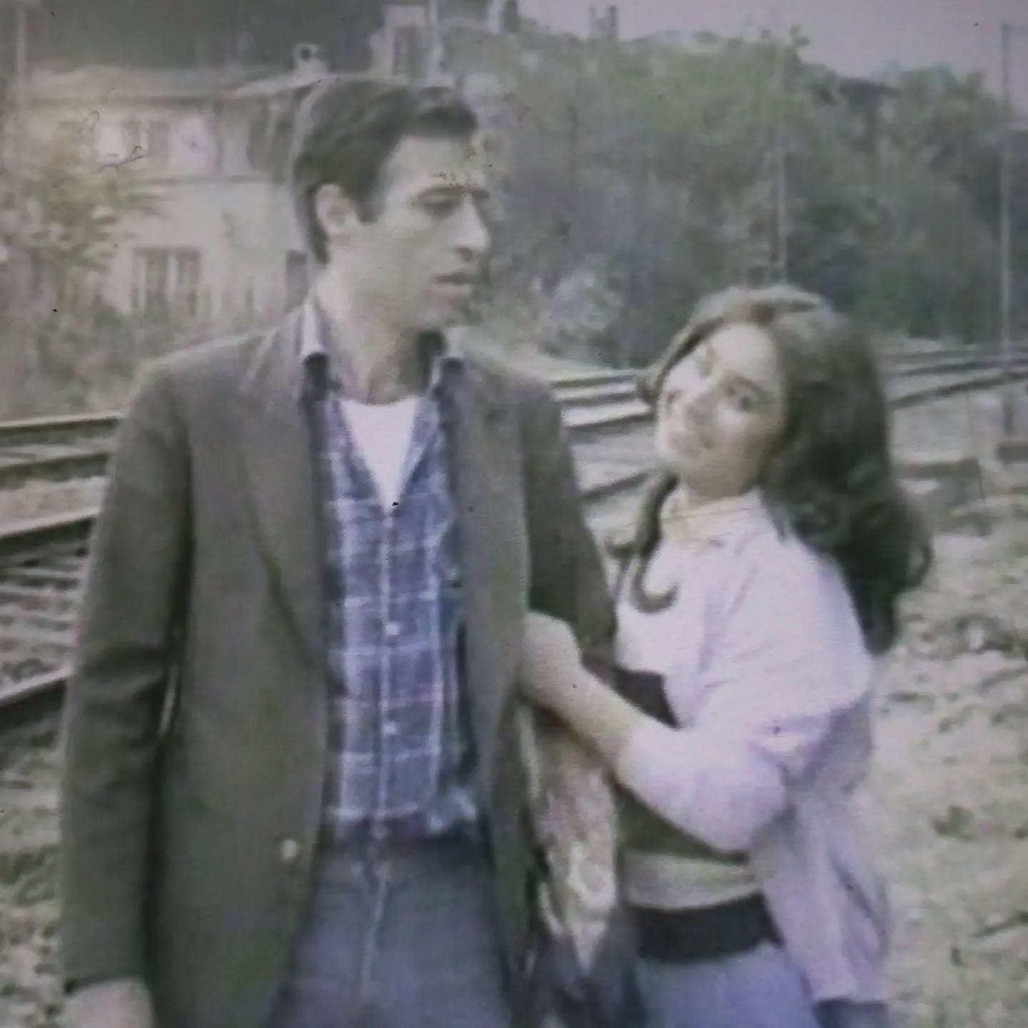 Usta Oyuncu Saadet Gurses Yardim Istedi (1)