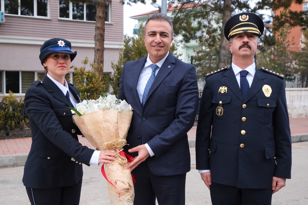 Vali Cicekten Karaman Emniyetine Ziyaret (1)