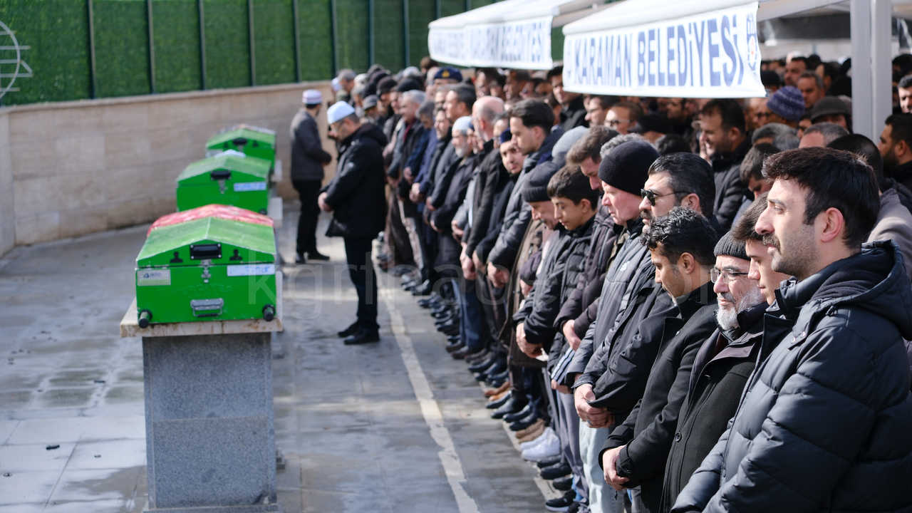 Vekil Saglamin Amcasi Dualarla Topraga Verildi24