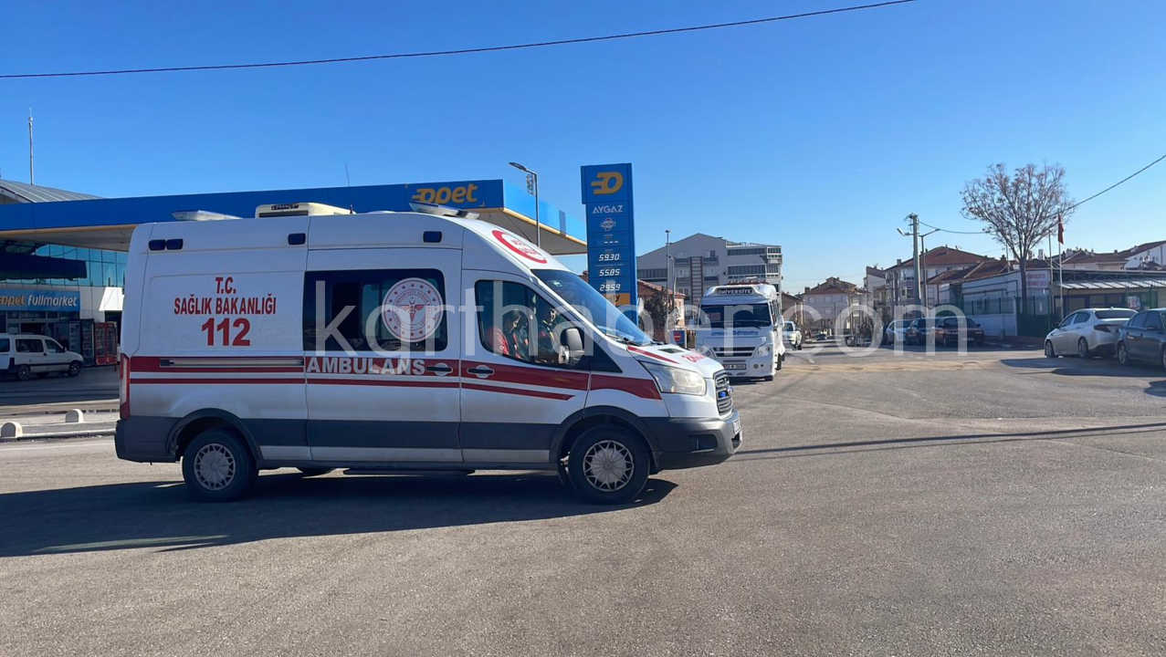 Yasli Surucunun Koyden Cenazeye Giderken Karistigi Kaza Kamerada5