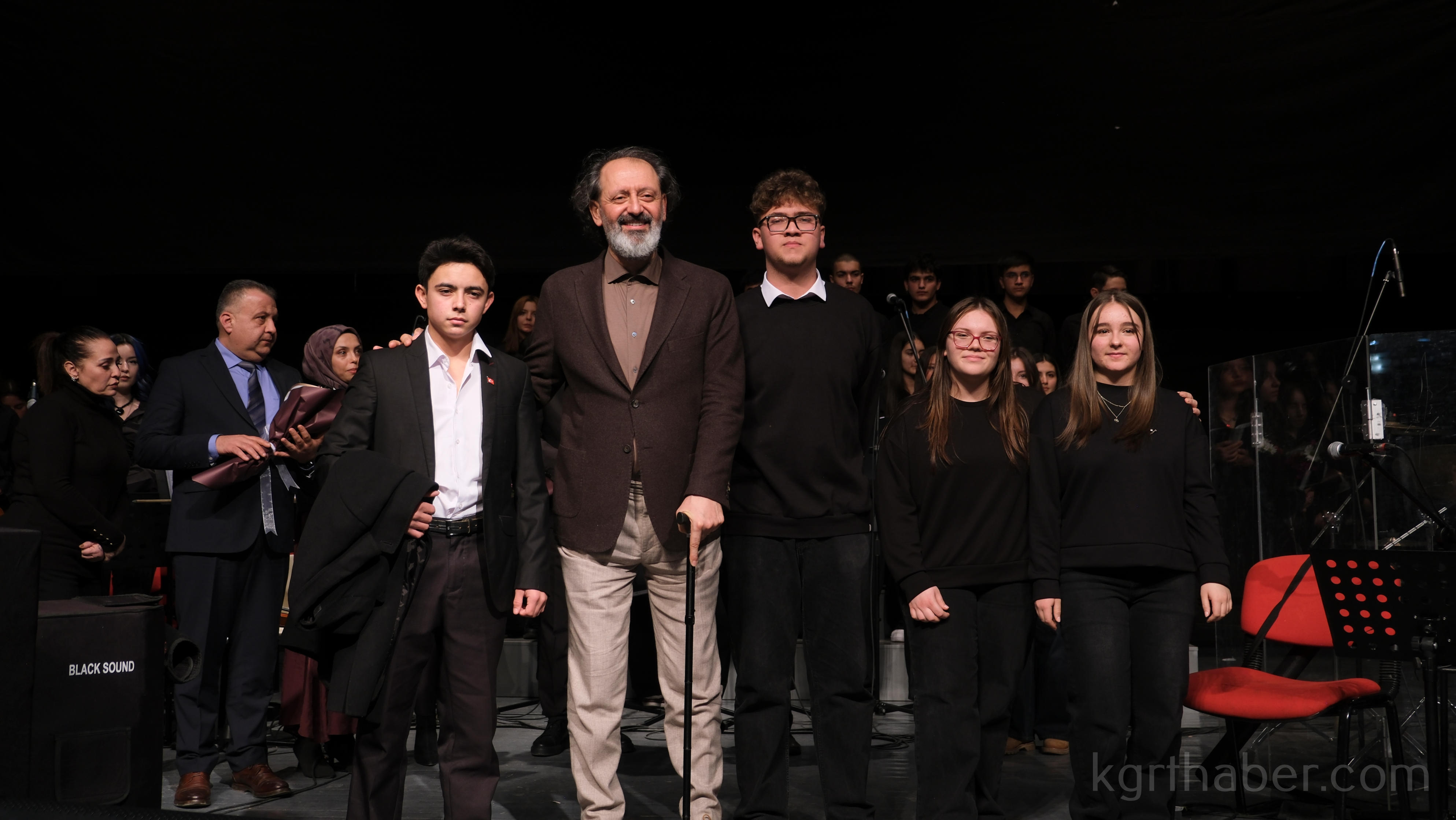 Yucel Arzen Haciogullari Ve Ogrencilerden Buyuk Begeni Toplayan Performans11