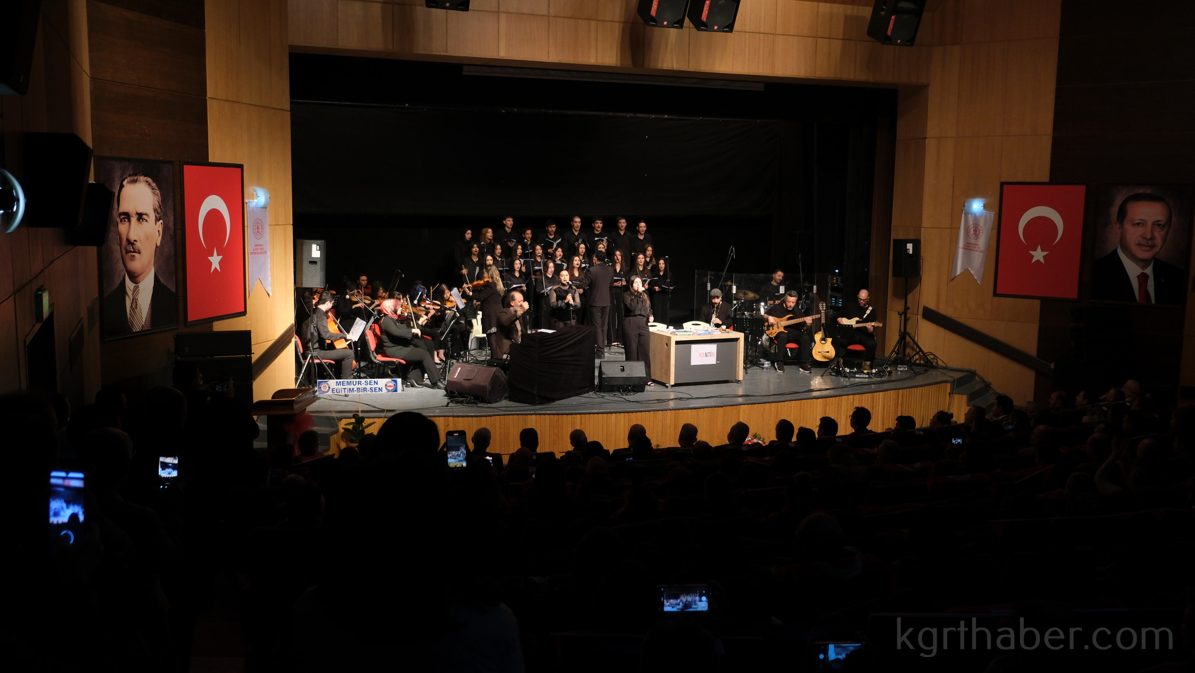 Yucel Arzen Haciogullari Ve Ogrencilerden Buyuk Begeni Toplayan Performans3