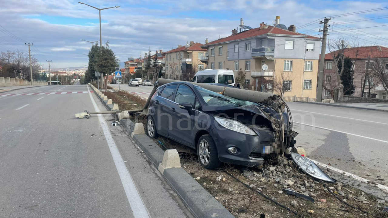 112 Personeli Feci Kazada Olumden Dondu2