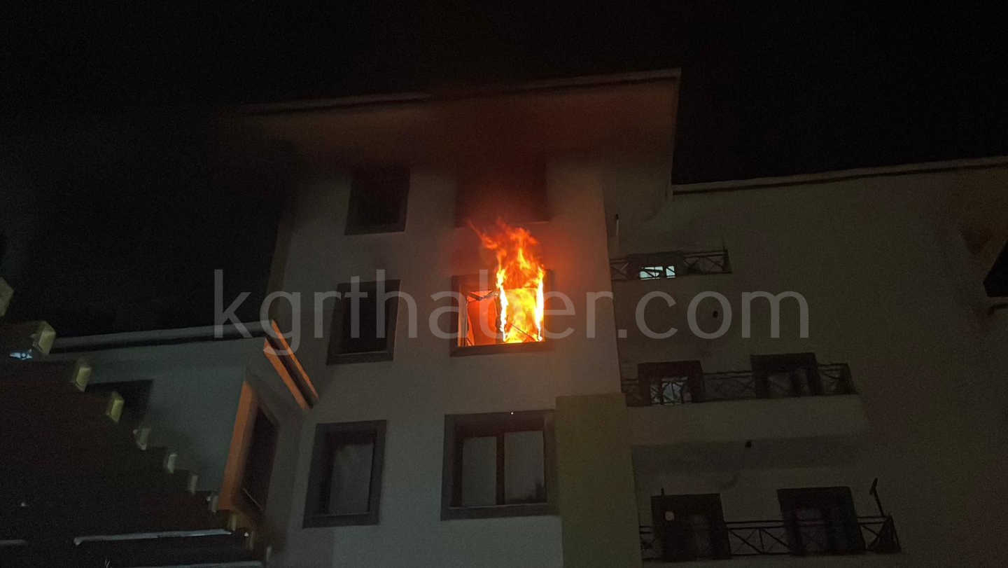 Annesiyle Tartisti Evi Atese Verdi 10 Kisi Dumandan Etkilendi1