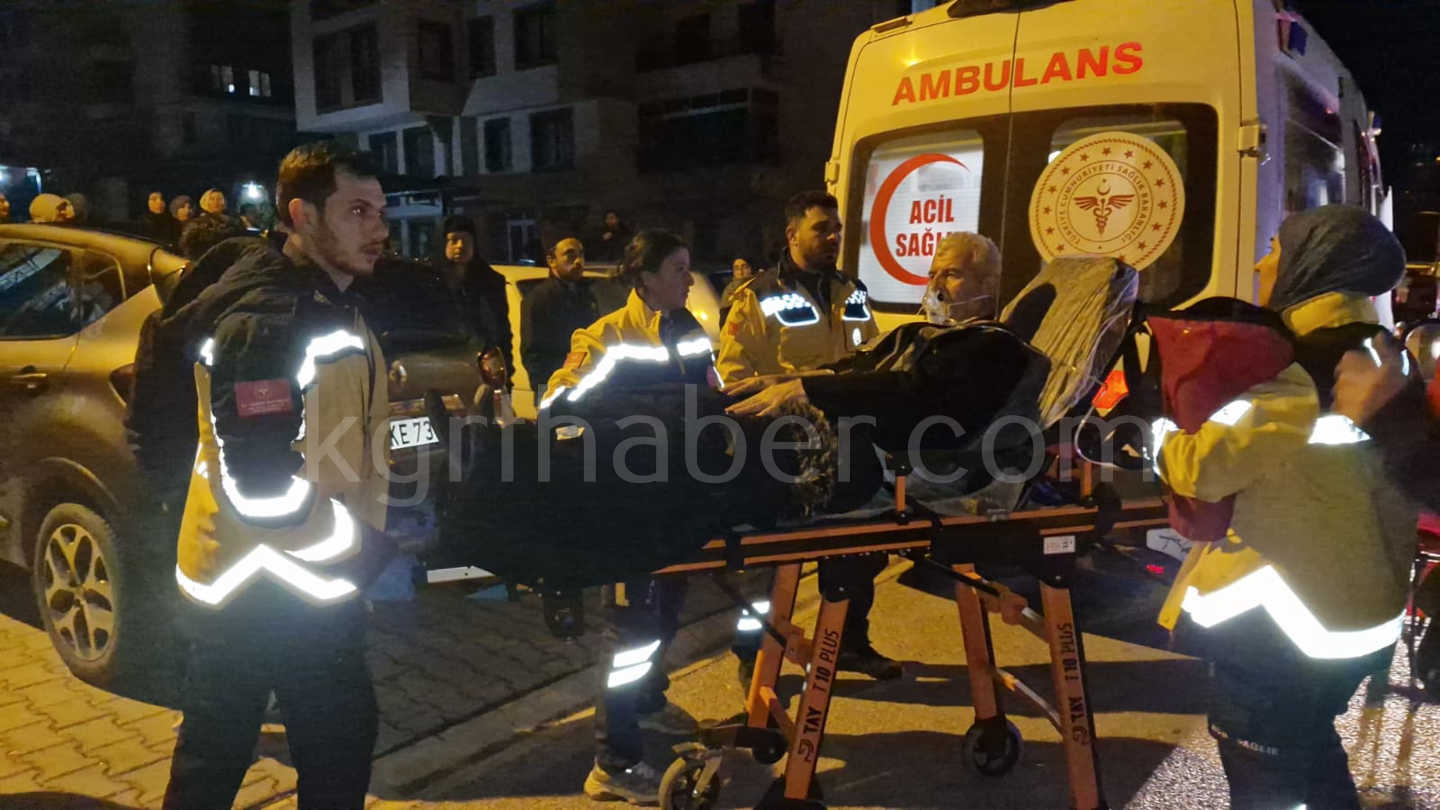 Annesiyle Tartisti Evi Atese Verdi 10 Kisi Dumandan Etkilendi5