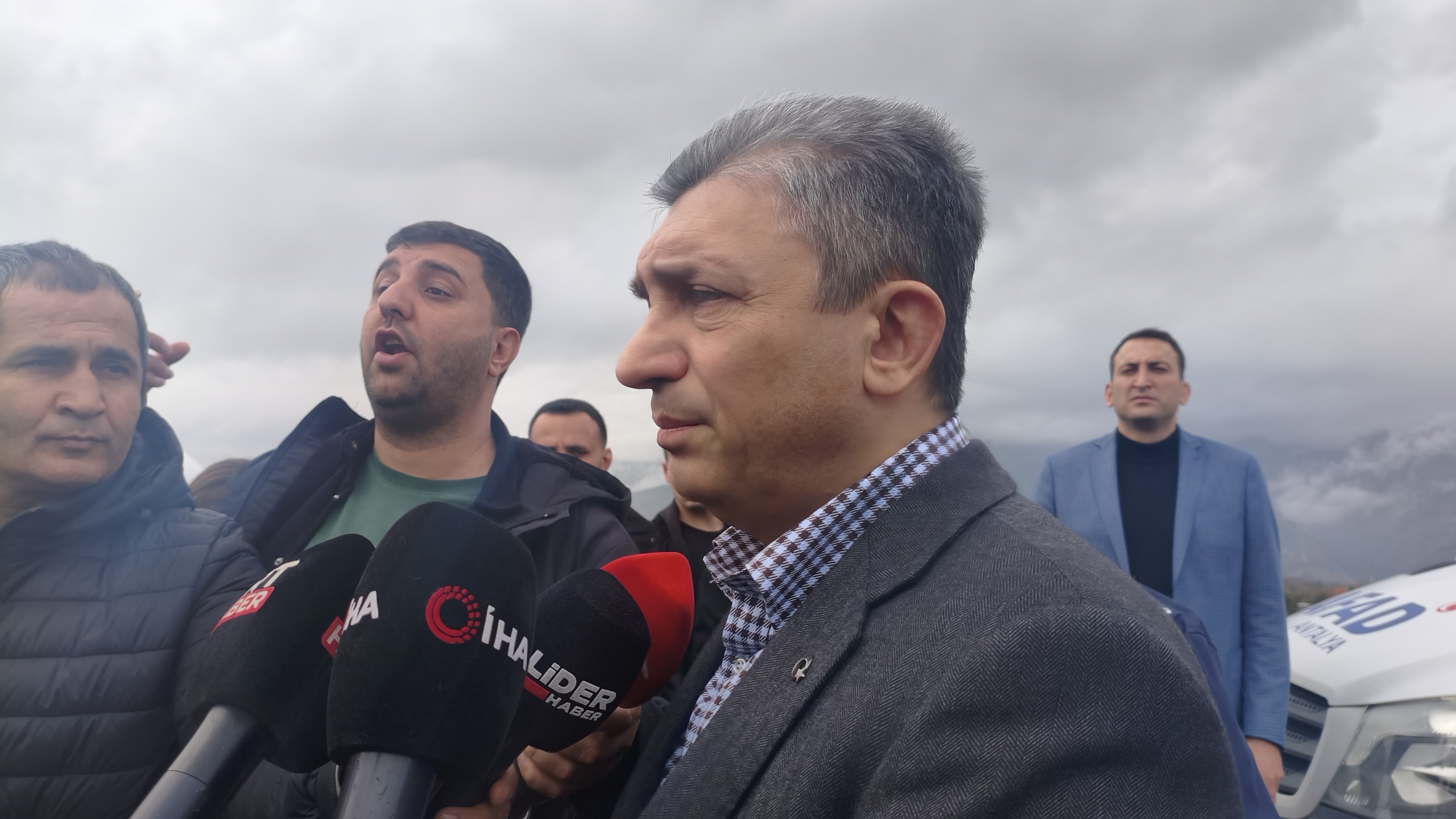 Antalyada Otobus Kazasinda Aci Bilanco 8 Olu 26 Yarali (5)