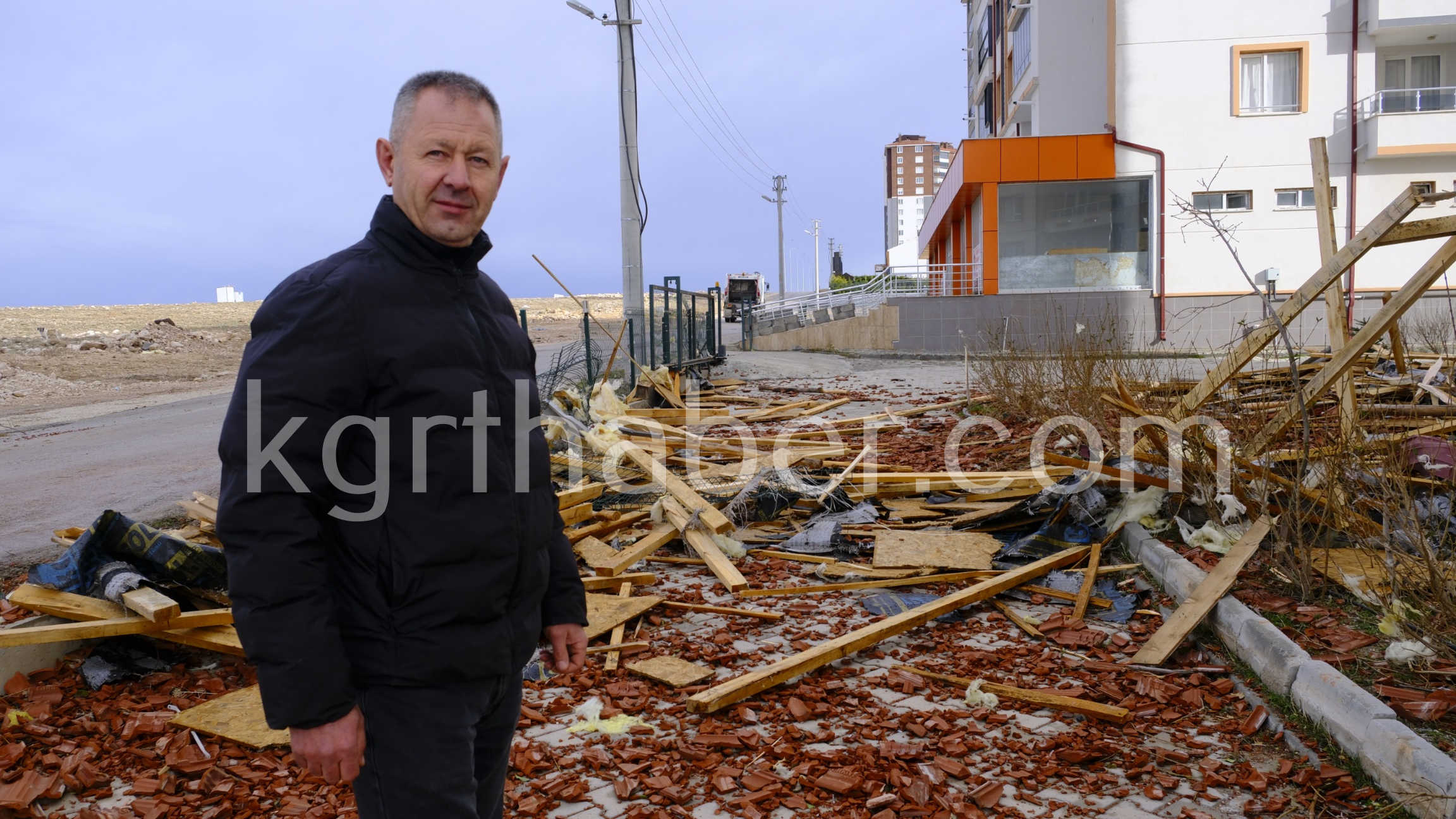 Catinin Altinda Kalmaktan Son Anda Kurtuldu O Anlar Kamerada7