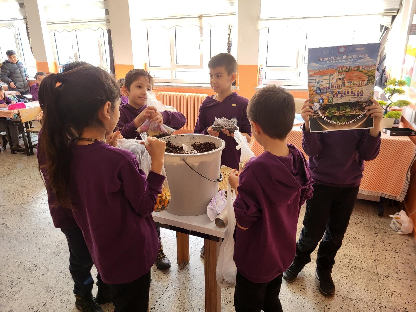 Dr Sadik Ahmet Ilkokulunda Eko Donusum Seferberligi Basladi13