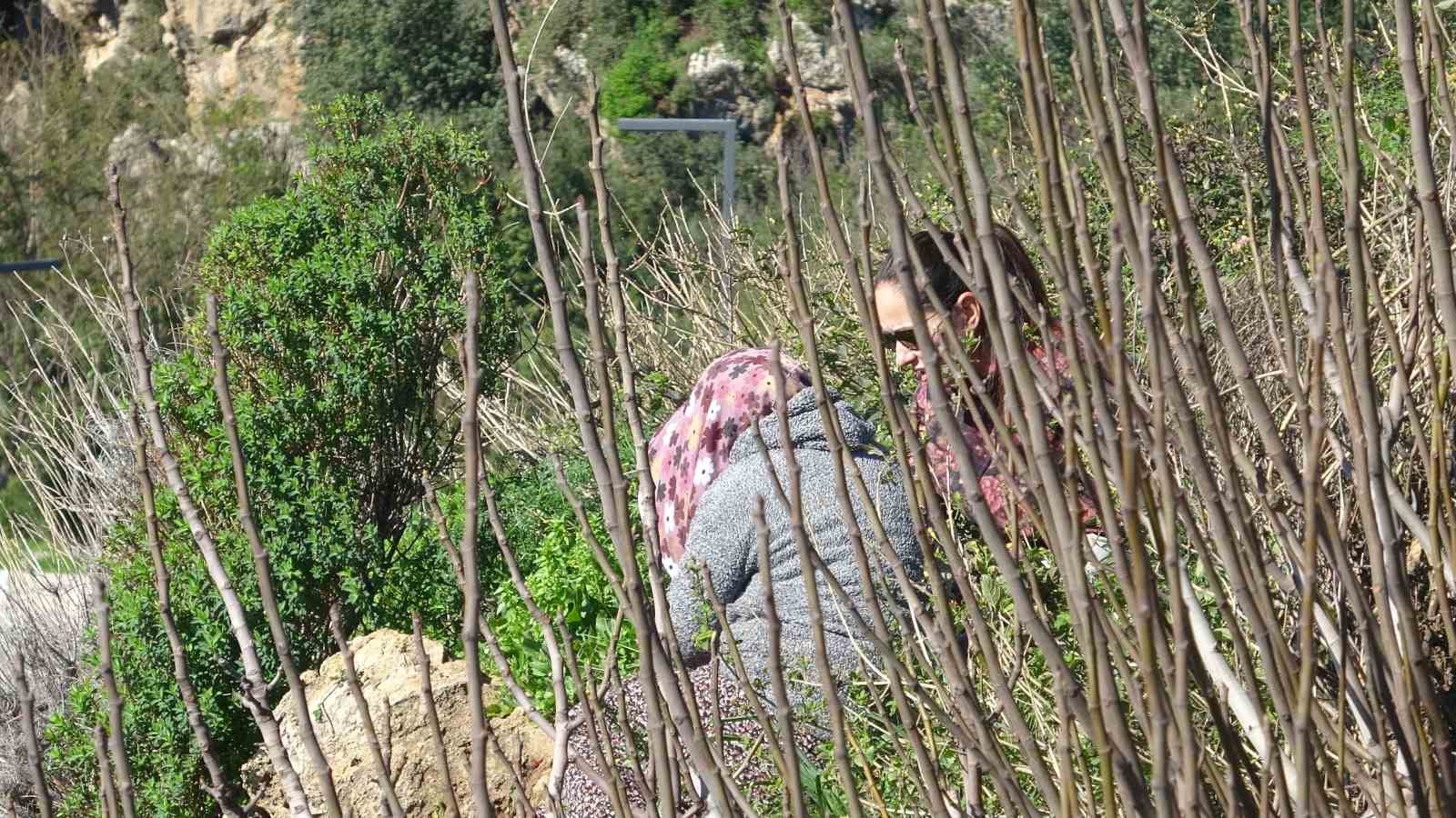 Engelli Oglu Icin Falezlere Cikan Anne 2 Saatte Ikna Edildi1