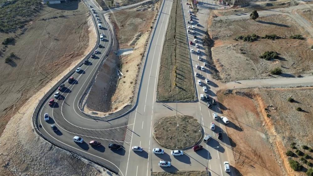 Ermenekte Ramazan Konvoyuna Onlarca Arac Katildi1