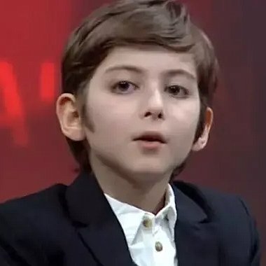 Filozof Atakan Son Goruntusuyle Gundem Oldu (2)