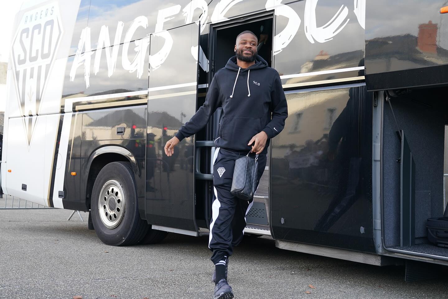 Galatasarayda Ousmane Camara Gundemde (4)