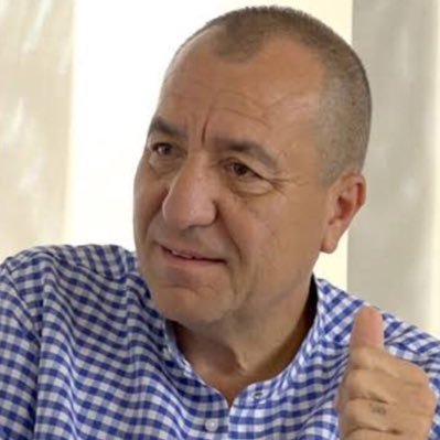 Gazeteci Mehmet Tezkan Kaza Gecirdi Hastaneye Kaldirildi1-1