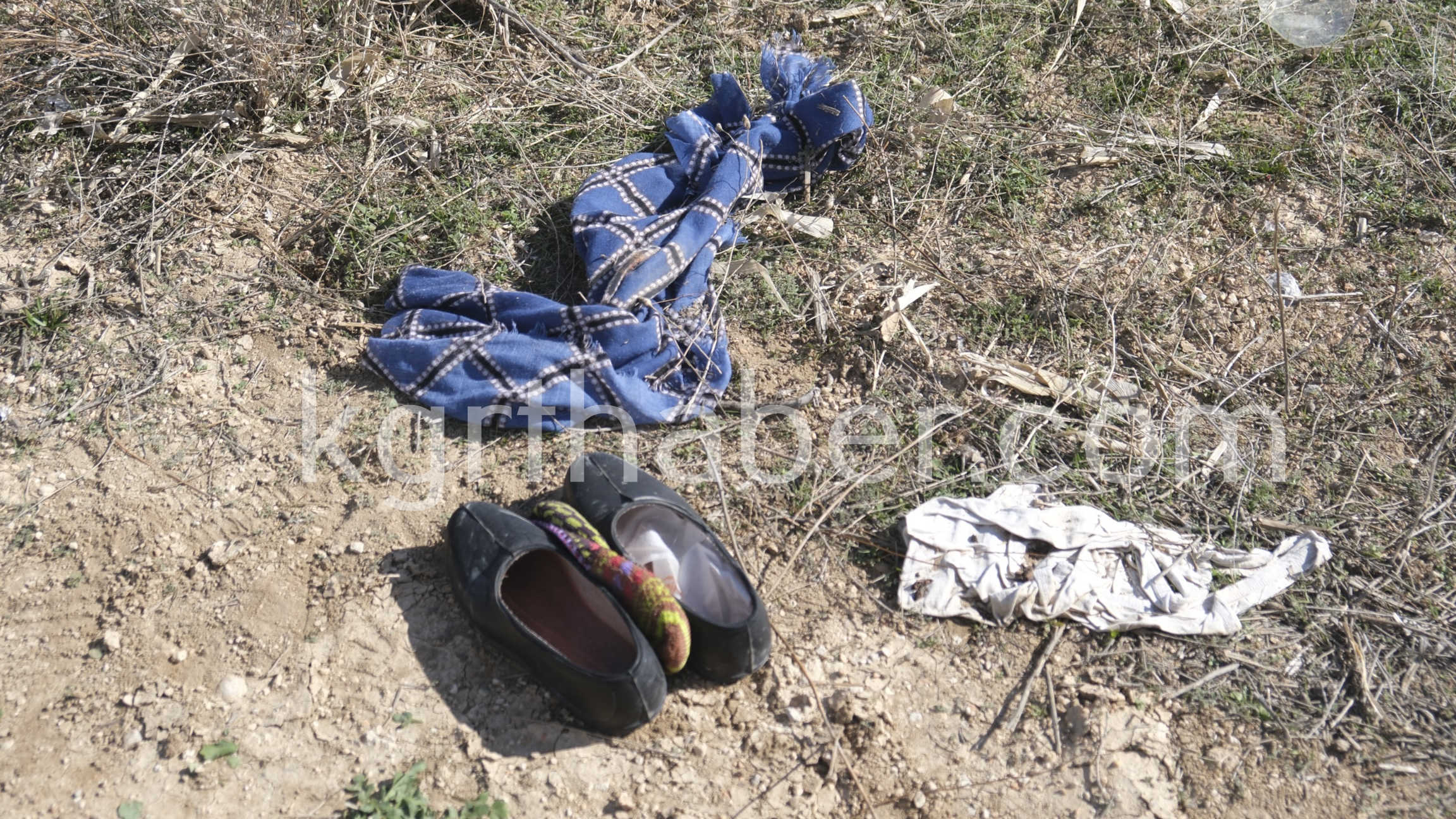 Gelincik Otu Toplarken Yola Cikan Yasli Kadina Otomobil Carpti 1 Olu (14)