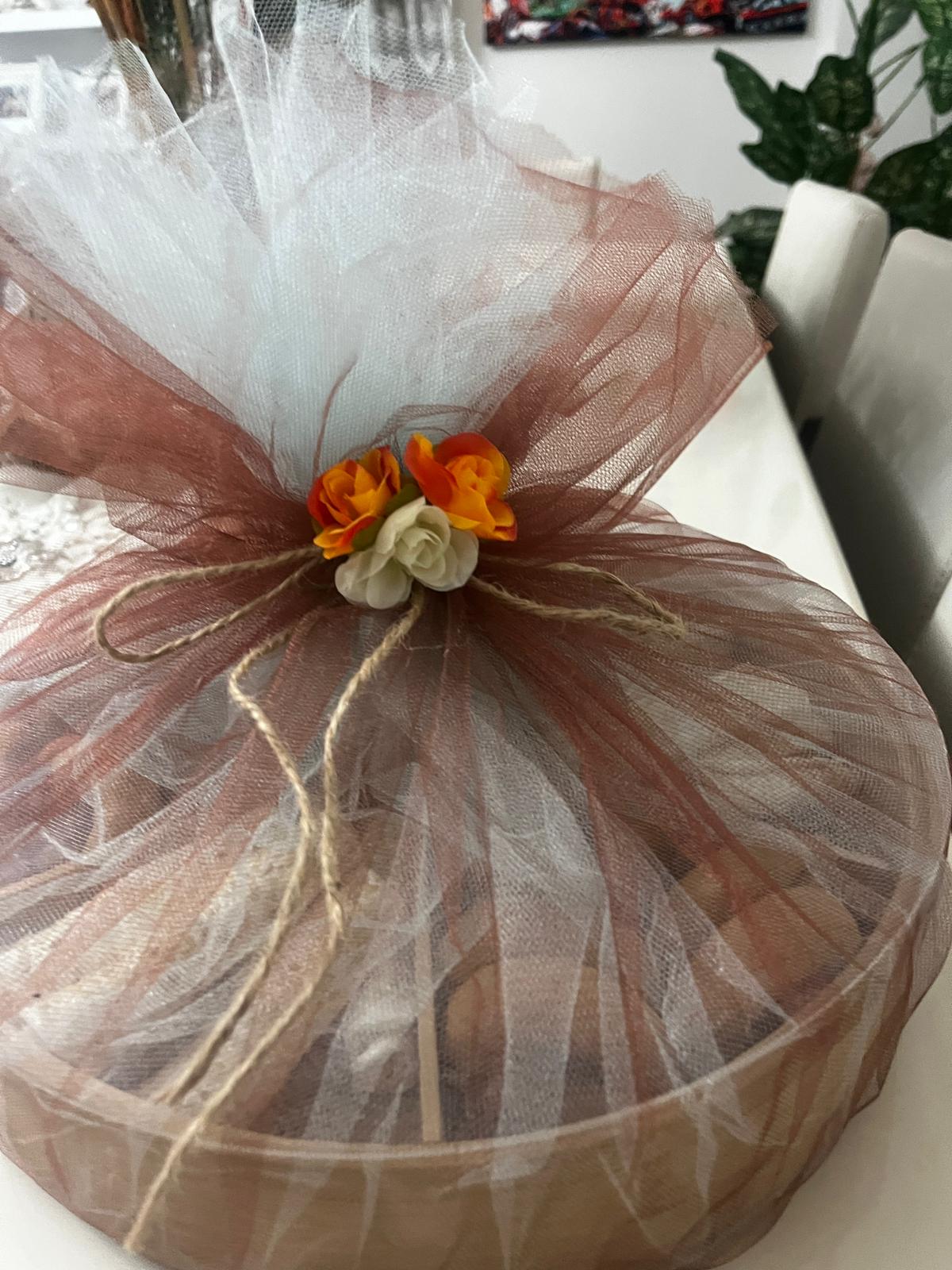 Karaman Basinindan Vali Ciceke Halkali Helvali Hosgeldin Ziyareti (2)