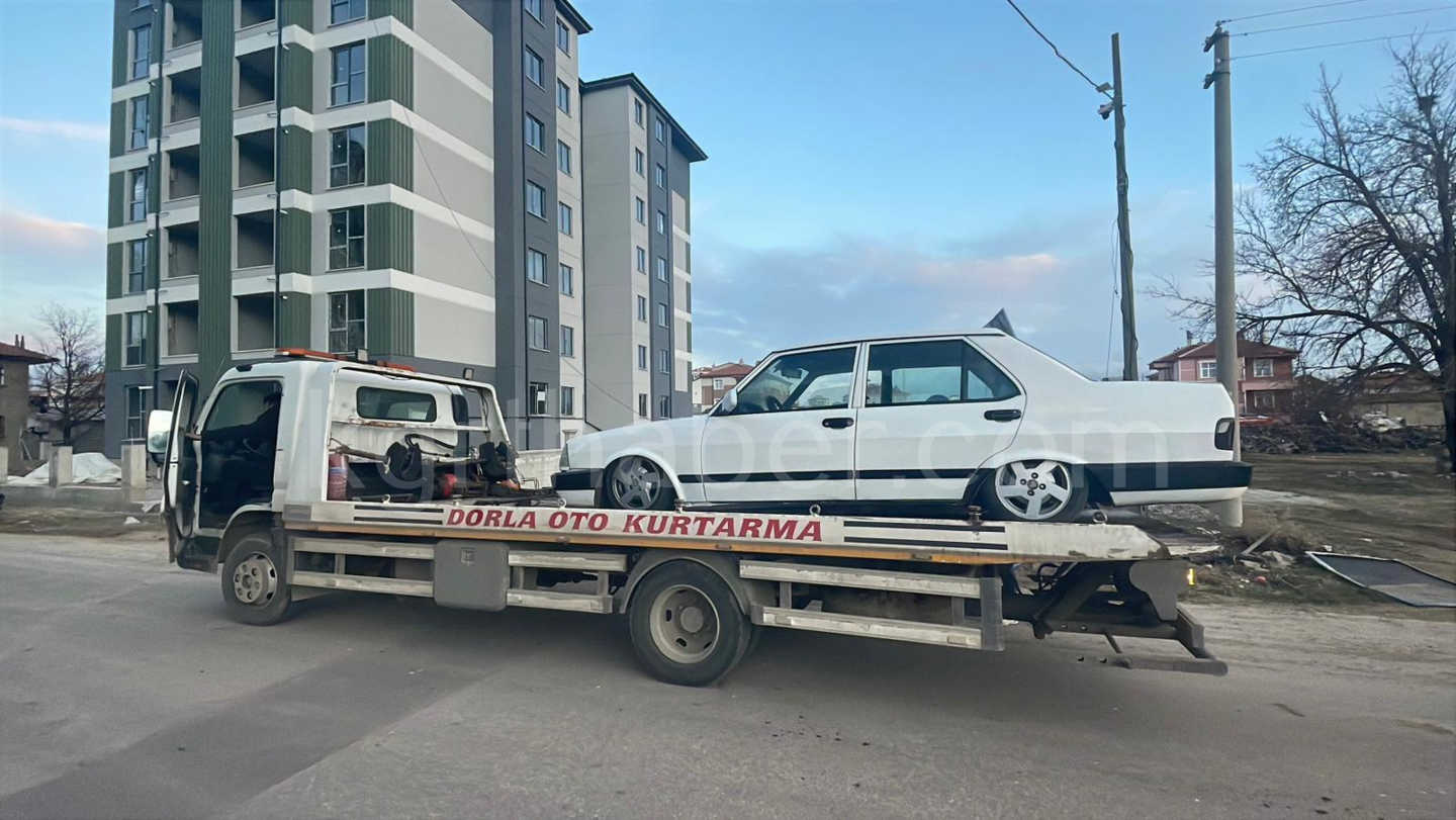 Karamanda Abarti Egzozlu Basik Tofas Cekiciye Zor Yuklendi7