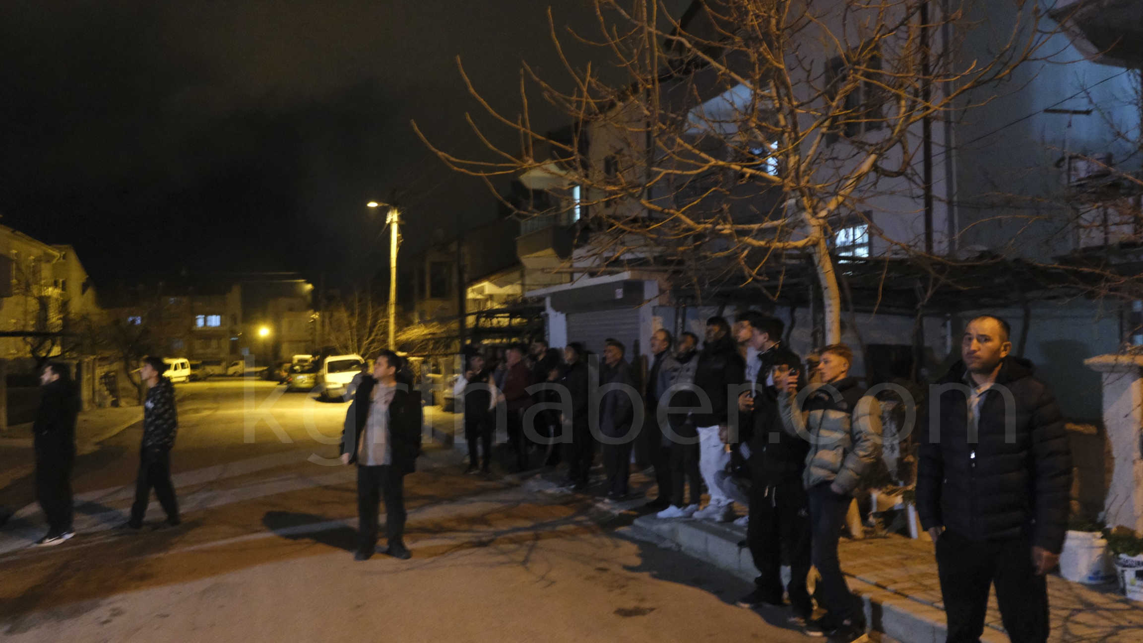 Karamanda Aksam Saatlerinde Korkutan Yangin6