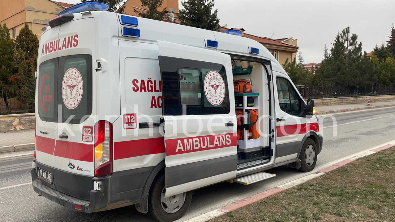 Karamanda Iki Otomobilin Carpistigi Kaza Kamerada 1 Yarali3